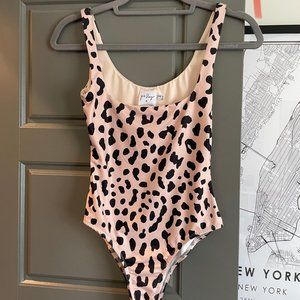 Princess Polly Tamikah Leopard Bodysuit Size 4